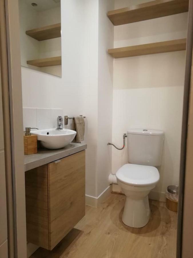 דירות Charmant T2 Dans Le Vieux Centre De La Valette Du Var מראה חיצוני תמונה